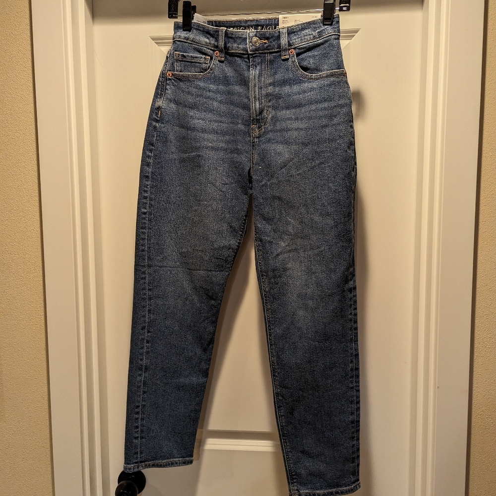 American Eagle Mom Jeans